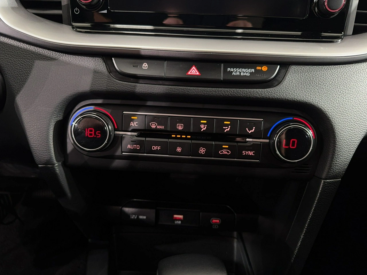 Kia XCeed - Zdjęcie 25