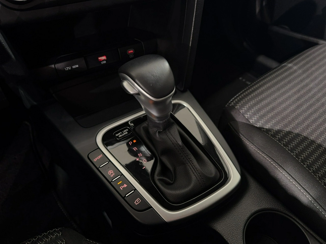 Kia XCeed - Zdjęcie 26