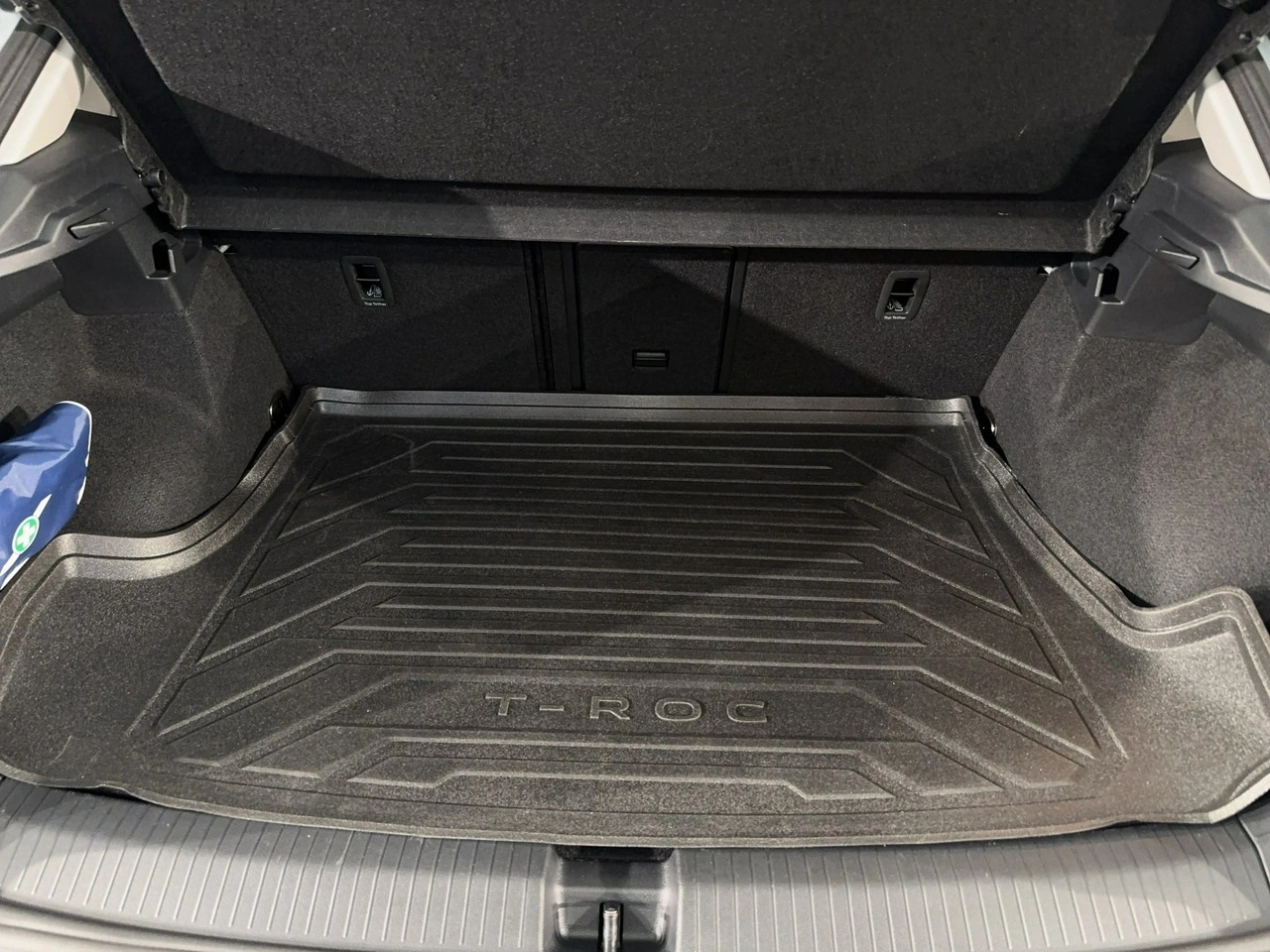 Volkswagen T-Roc - Zdjęcie 13