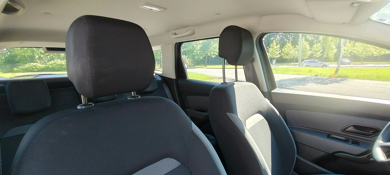 Dacia Duster - Zdjęcie 12