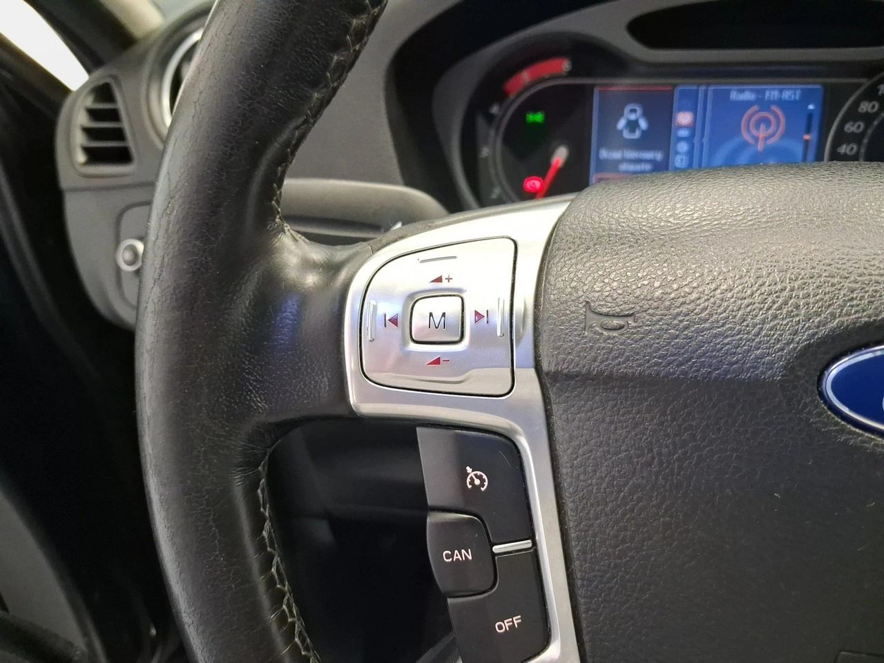 Ford S-Max - Zdjęcie 13