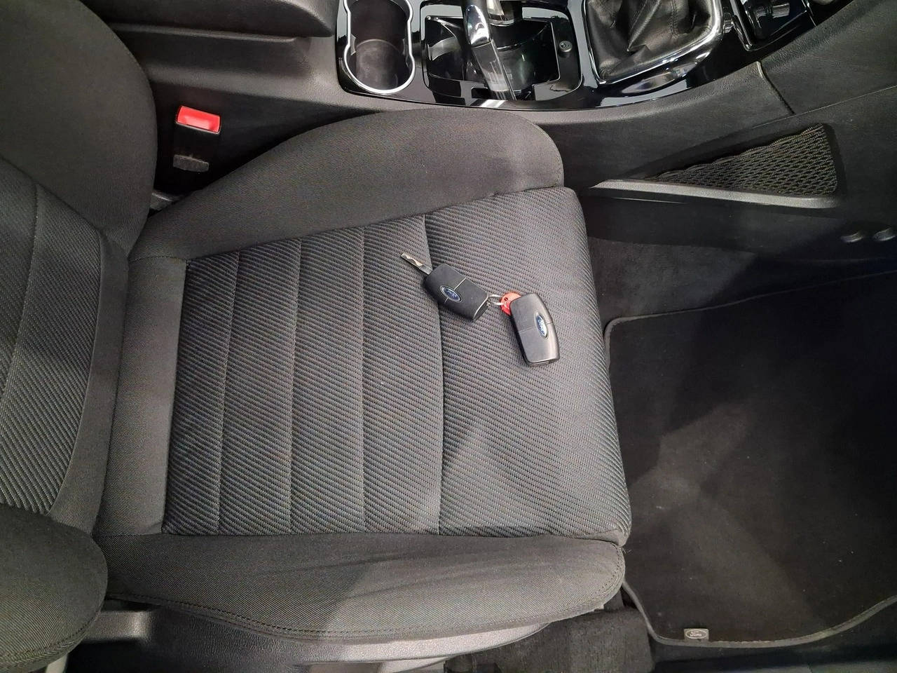 Ford S-Max - Zdjęcie 19