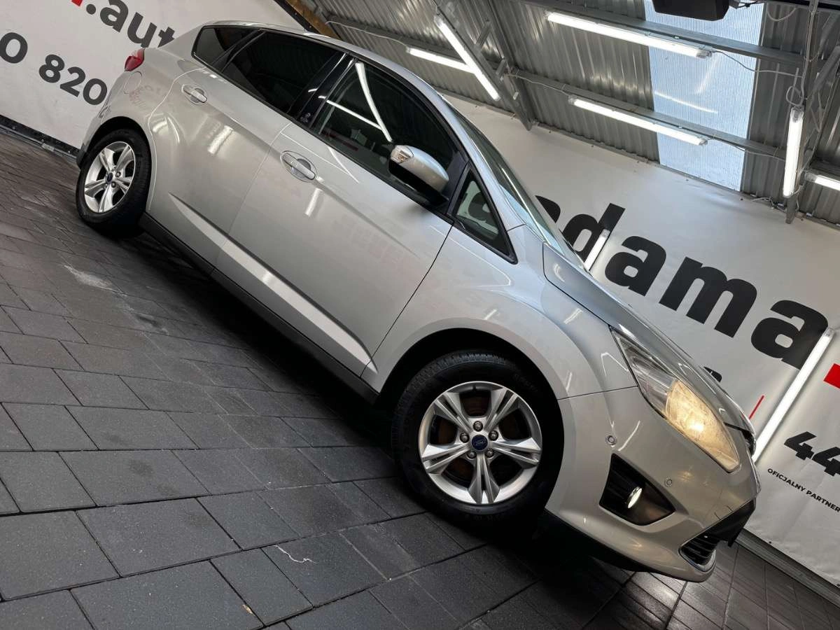 Ford C-MAX - Zdjęcie 16