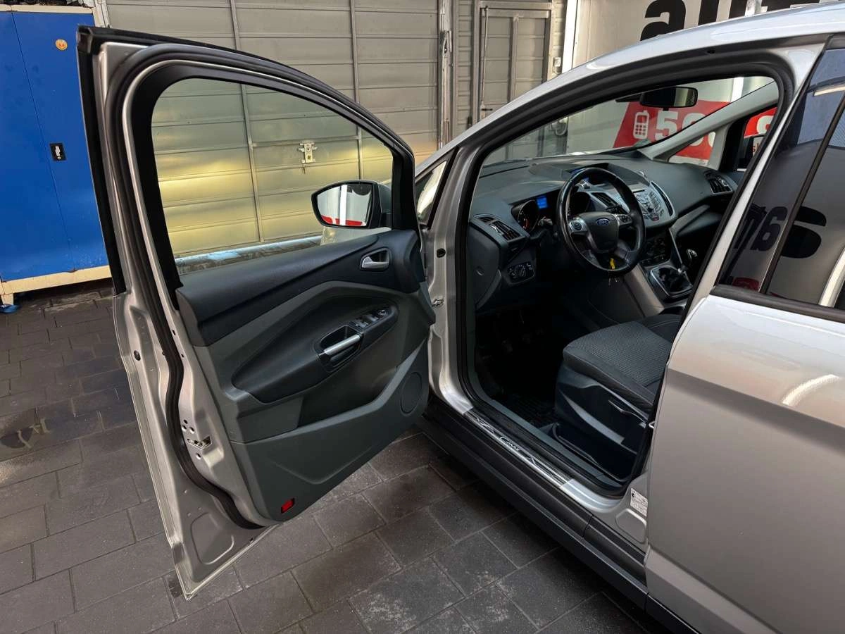 Ford C-MAX - Zdjęcie 7