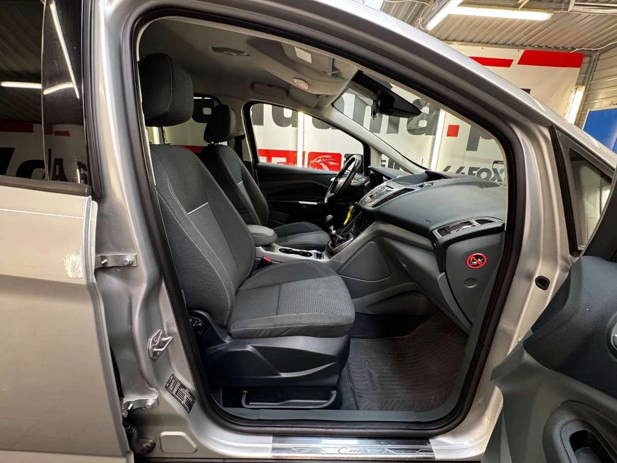 Ford C-MAX - Zdjęcie 35