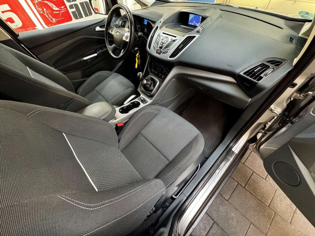 Ford C-MAX - Zdjęcie 36