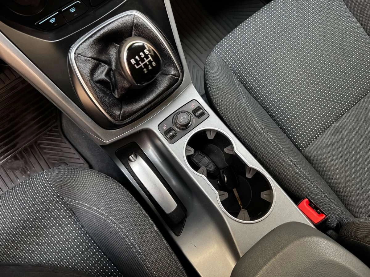 Ford C-MAX - Zdjęcie 26