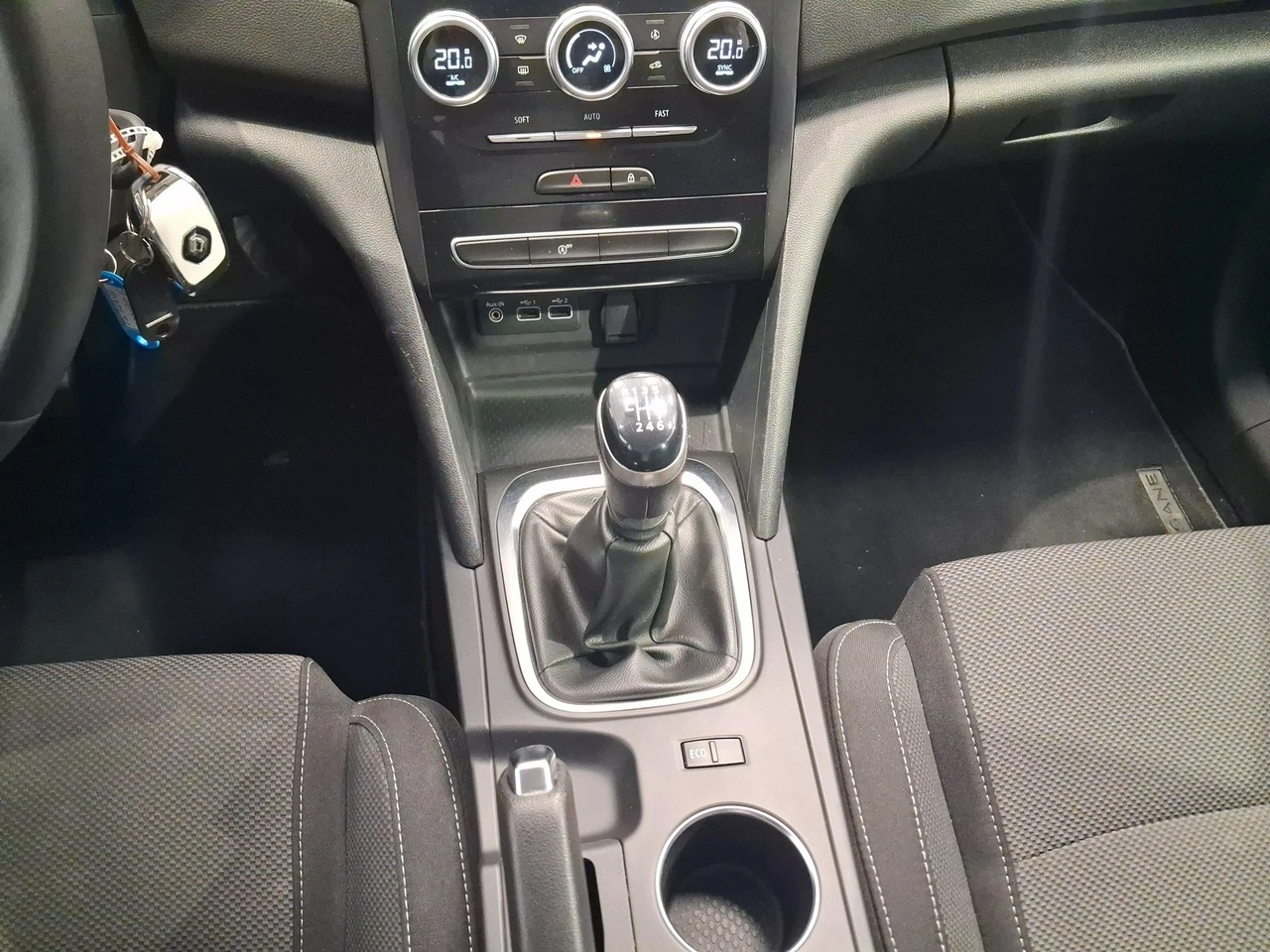 Renault Megane - Zdjęcie 18