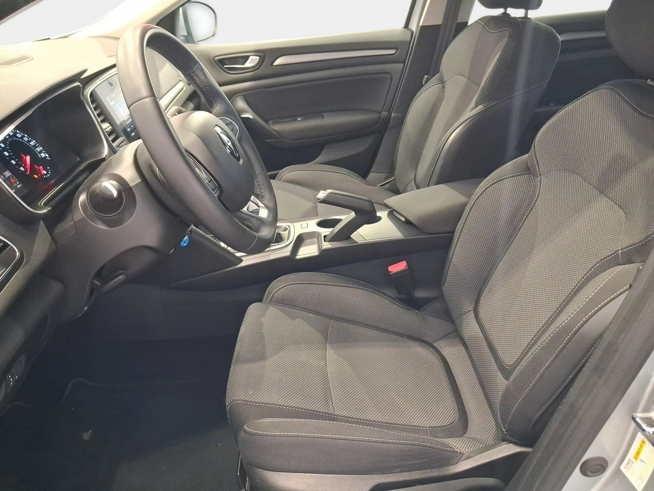 Renault Megane - Zdjęcie 8