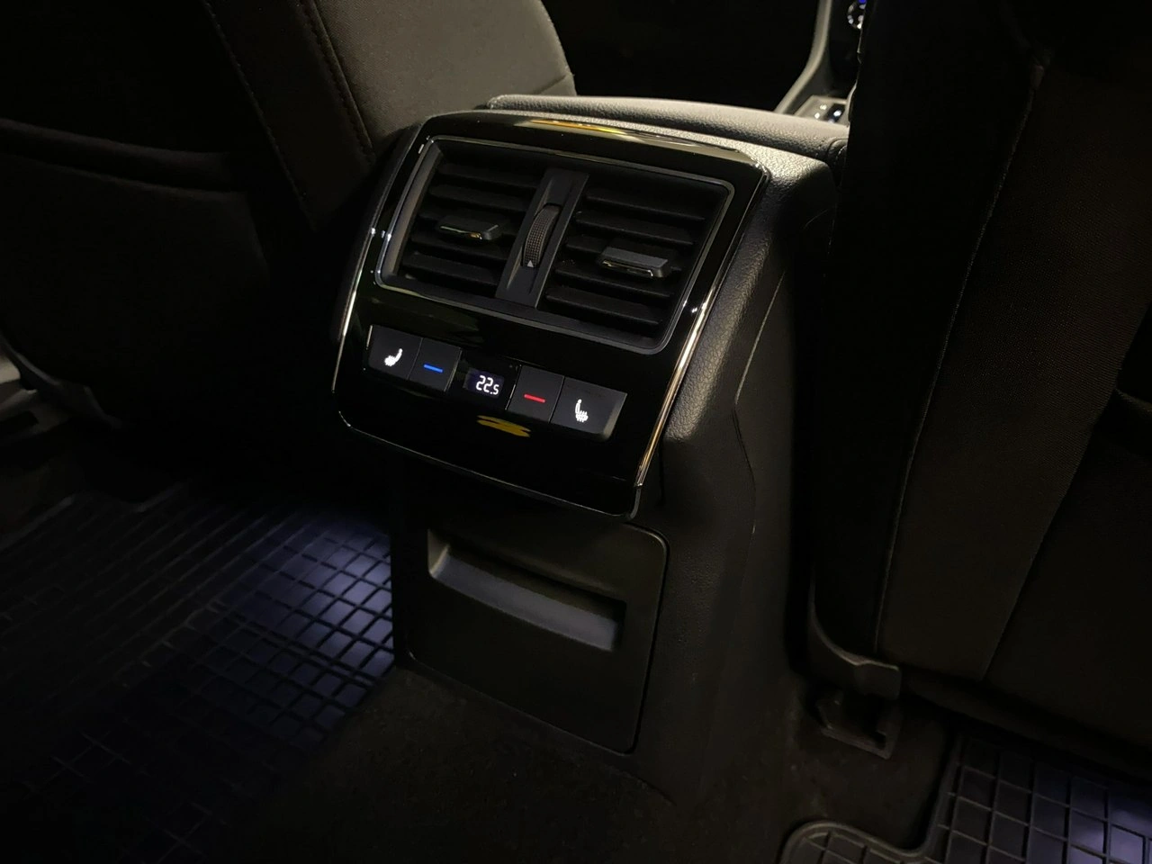 Skoda Superb - Zdjęcie 17