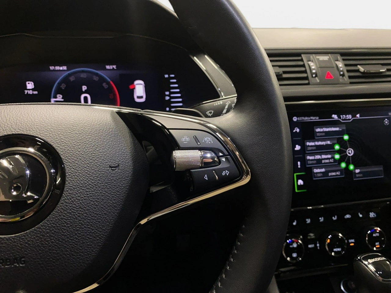 Skoda Superb - Zdjęcie 21