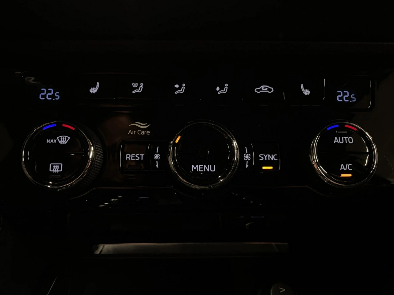 Skoda Superb - Zdjęcie 24