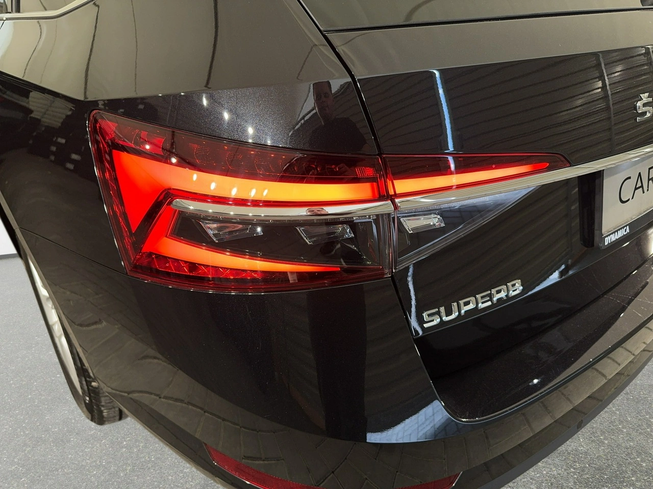 Skoda Superb - Zdjęcie 10