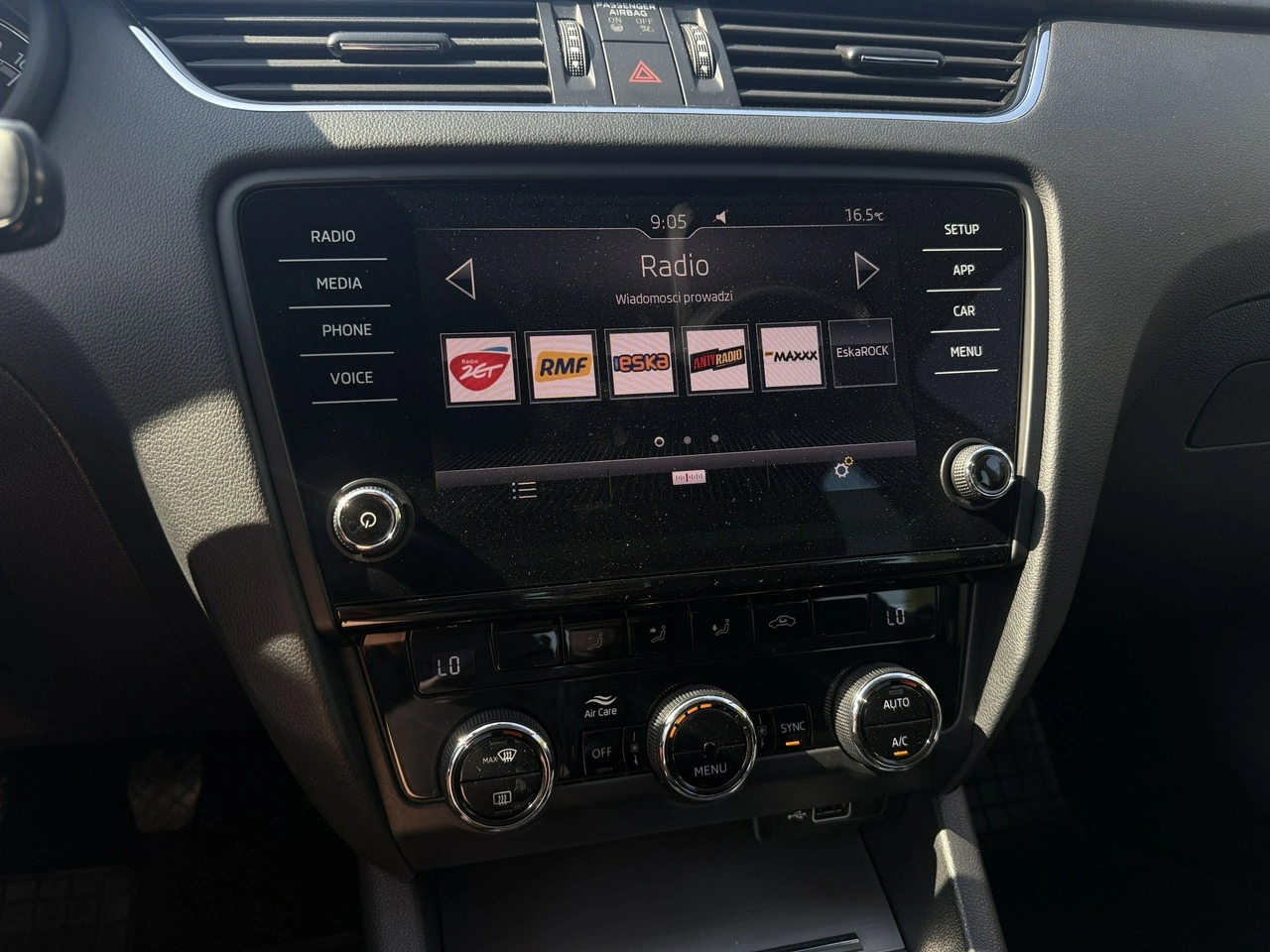 Skoda Octavia - Zdjęcie 10