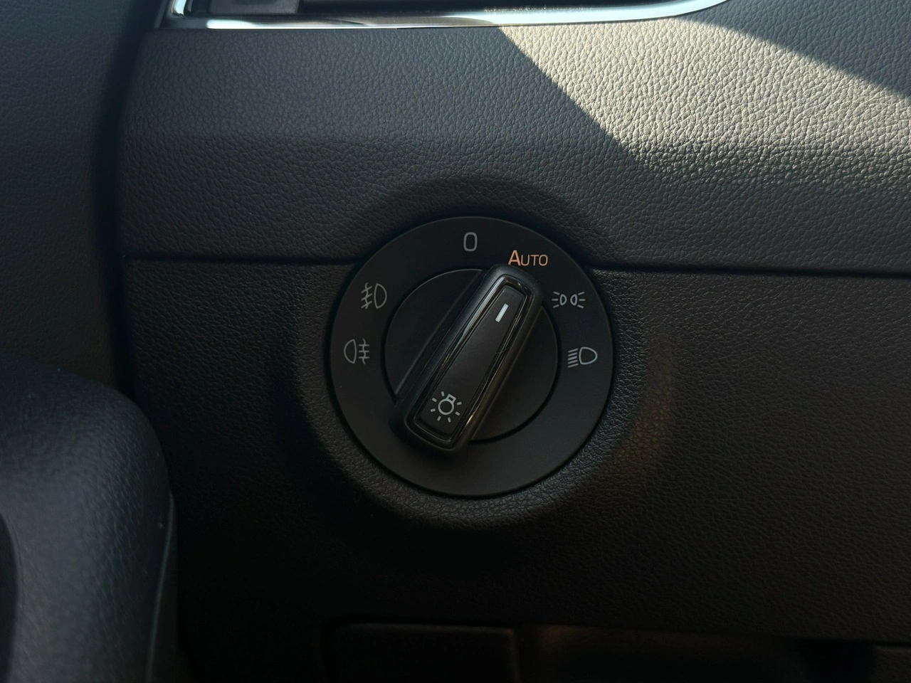 Skoda Octavia - Zdjęcie 13