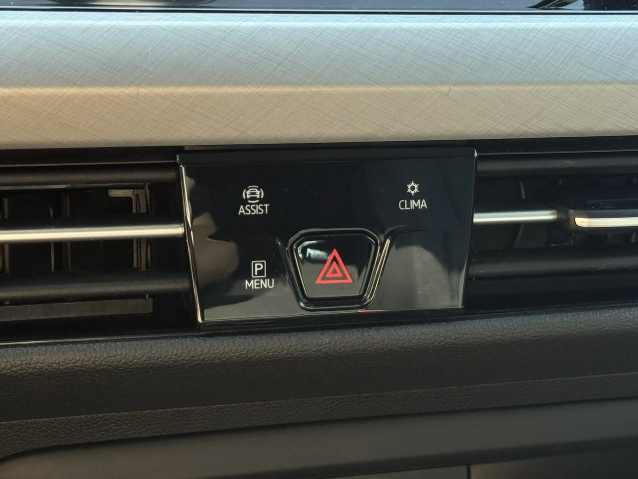 Volkswagen Golf - Zdjęcie 14