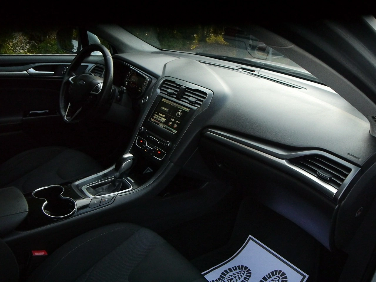 Ford Mondeo - Zdjęcie 30