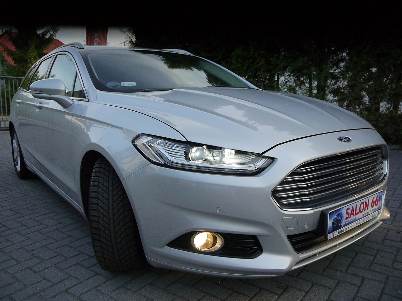 Ford Mondeo - Zdjęcie 8