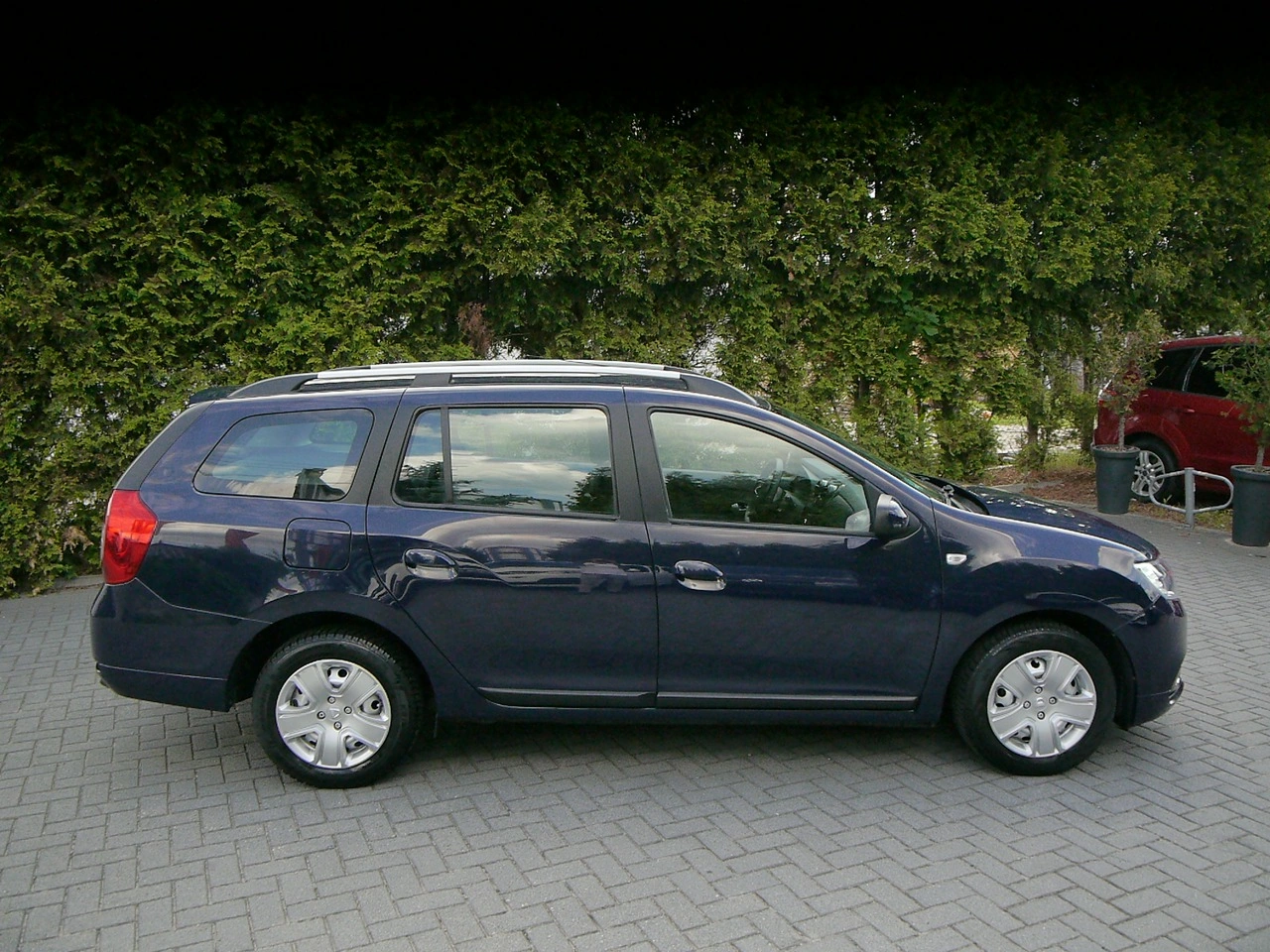 Dacia Logan - Zdjęcie 11