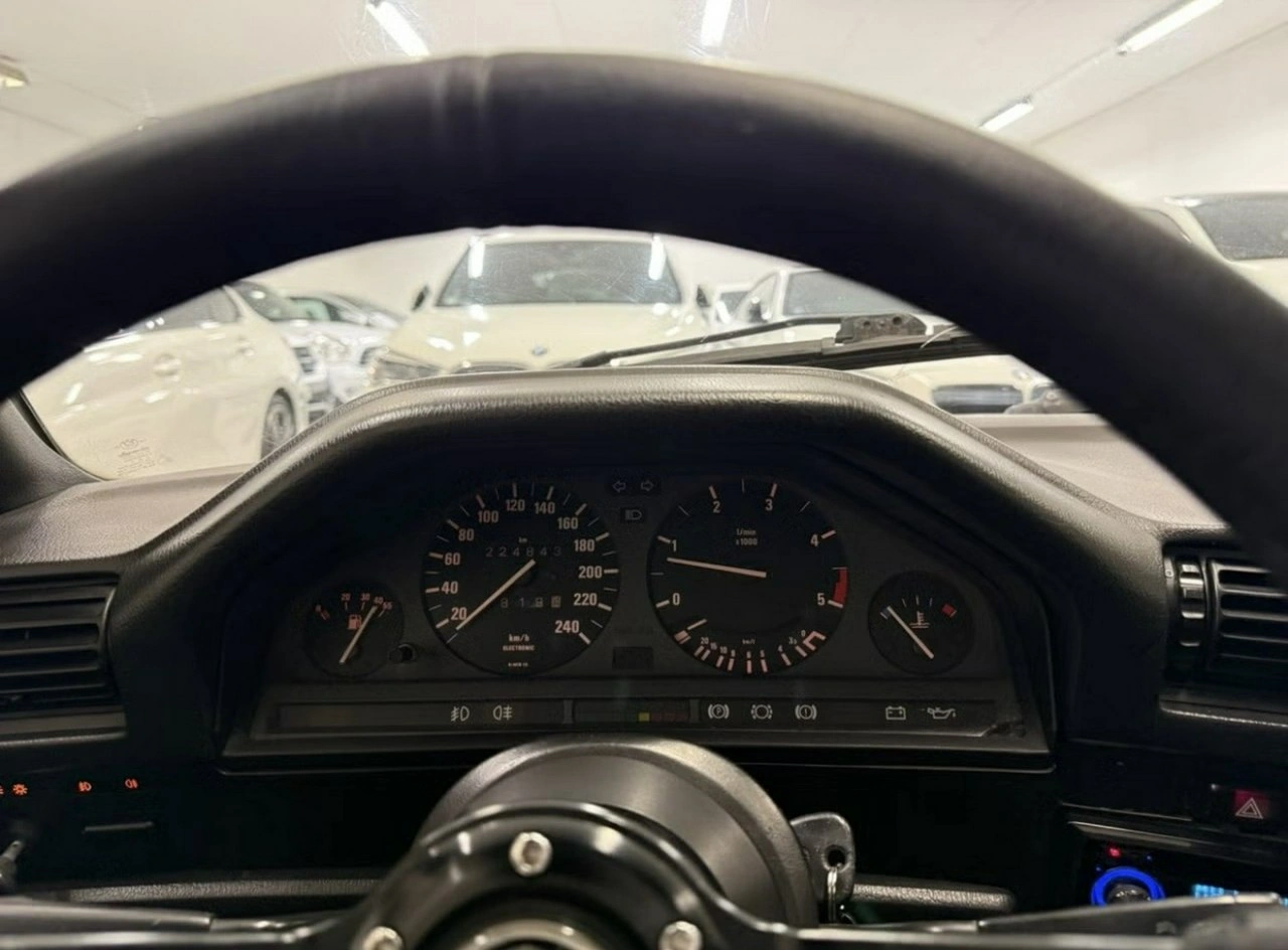 BMW 320 - Zdjęcie 15