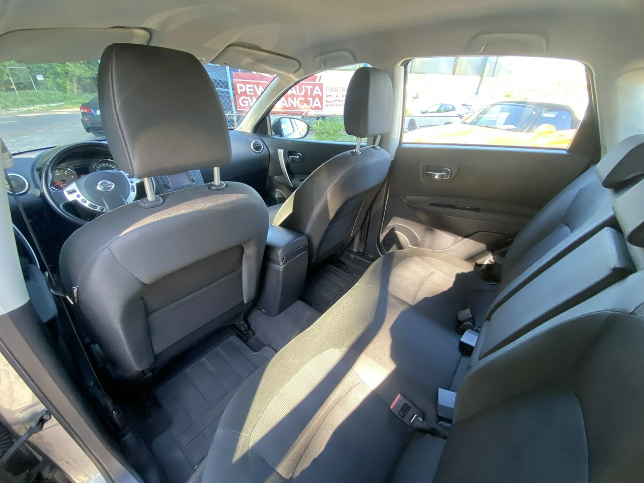 Nissan Qashqai - Zdjęcie 17