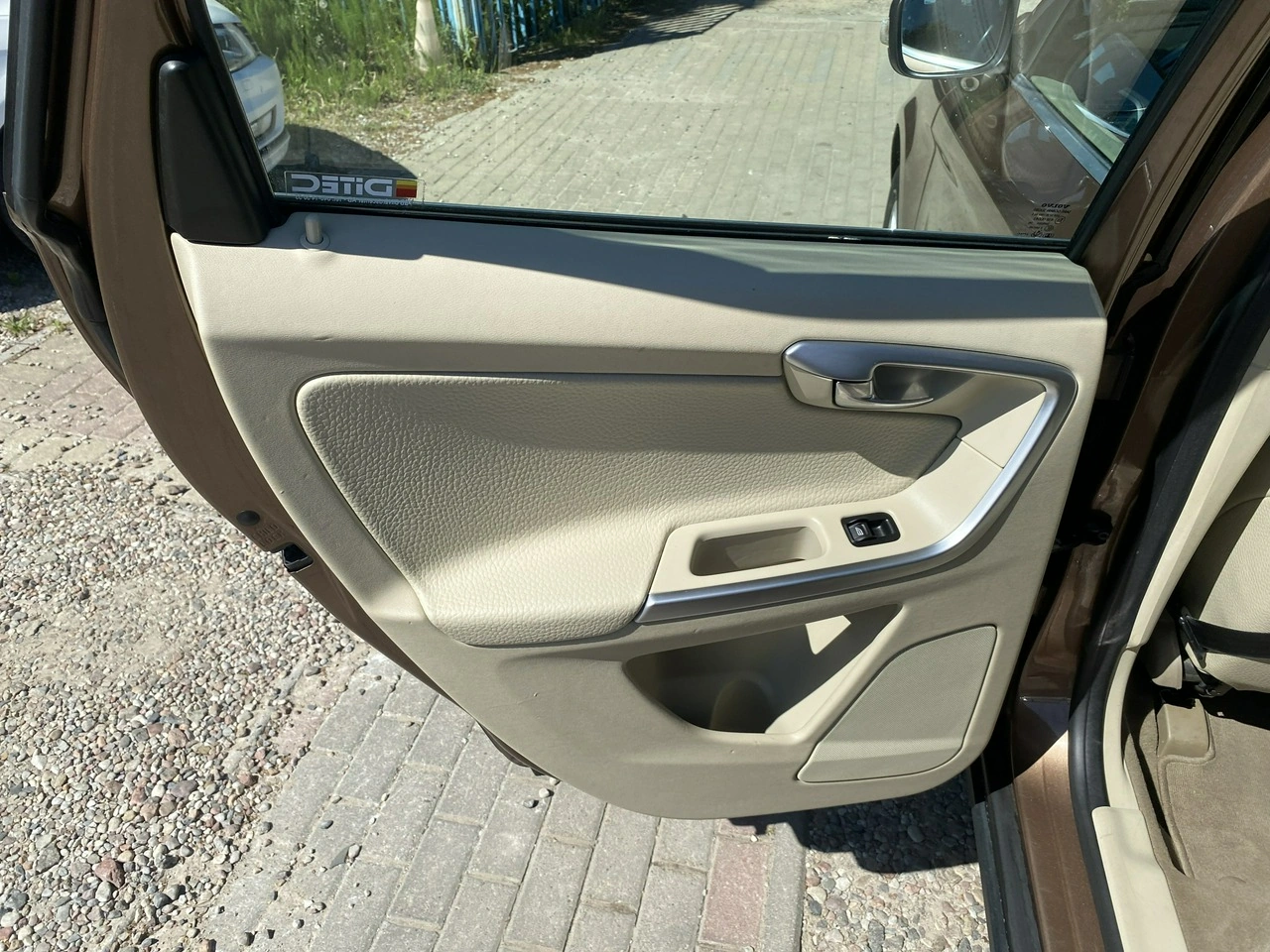 Volvo XC 60 - Zdjęcie 17