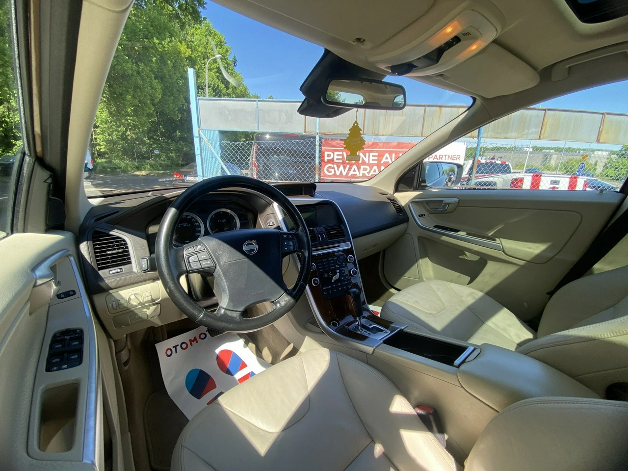 Volvo XC 60 - Zdjęcie 24