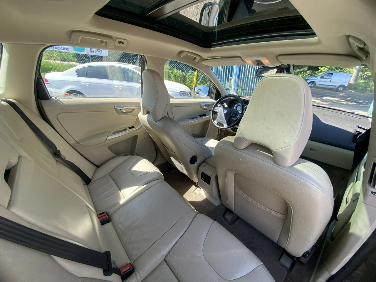 Volvo XC 60 - Zdjęcie 27