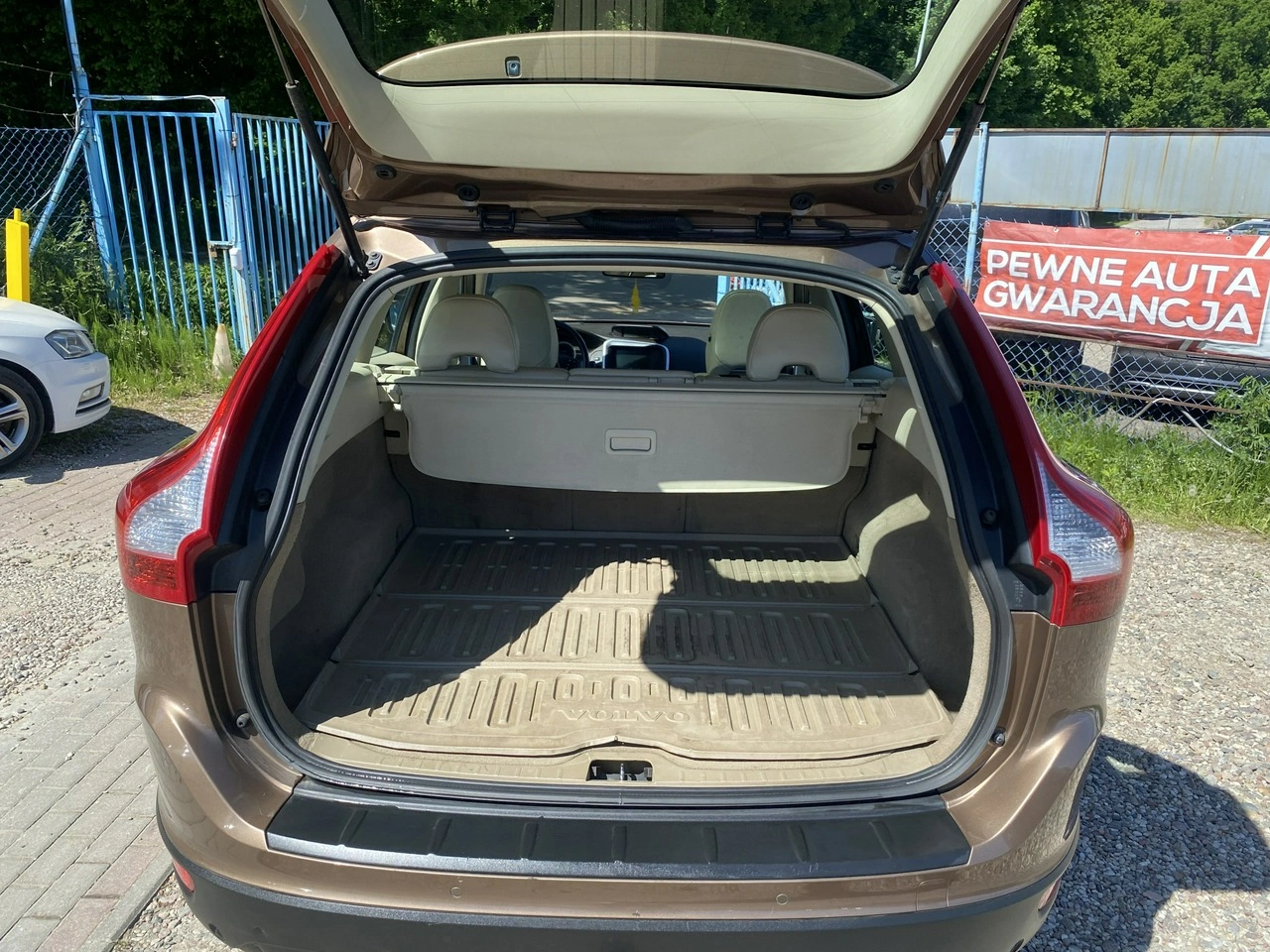 Volvo XC 60 - Zdjęcie 28
