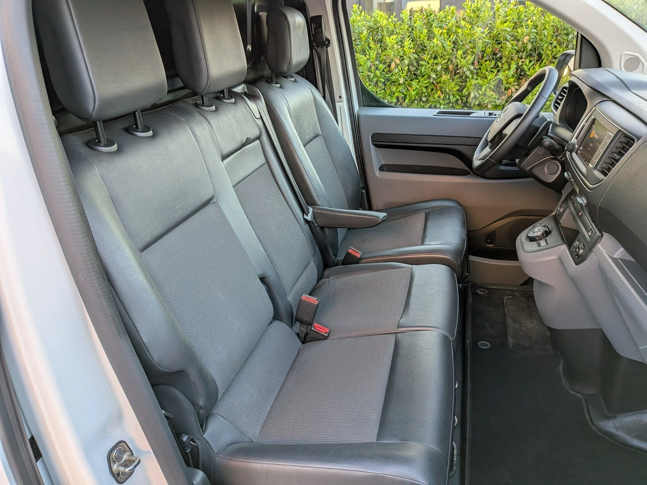Opel Vivaro - Zdjęcie 23