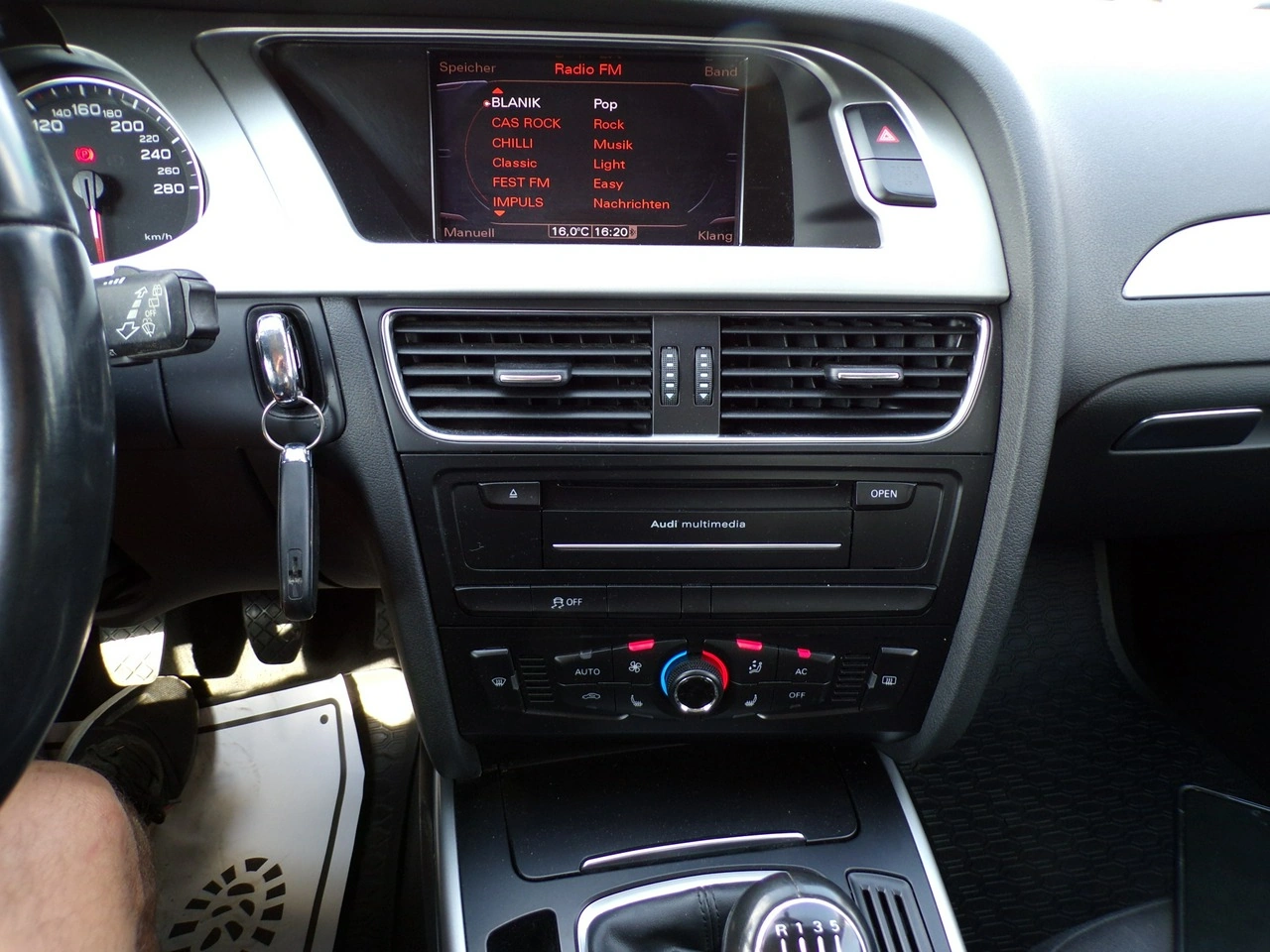 Audi A4 - Zdjęcie 27