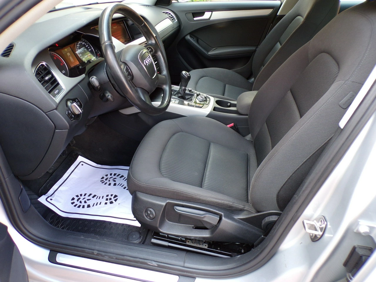 Audi A4 - Zdjęcie 31