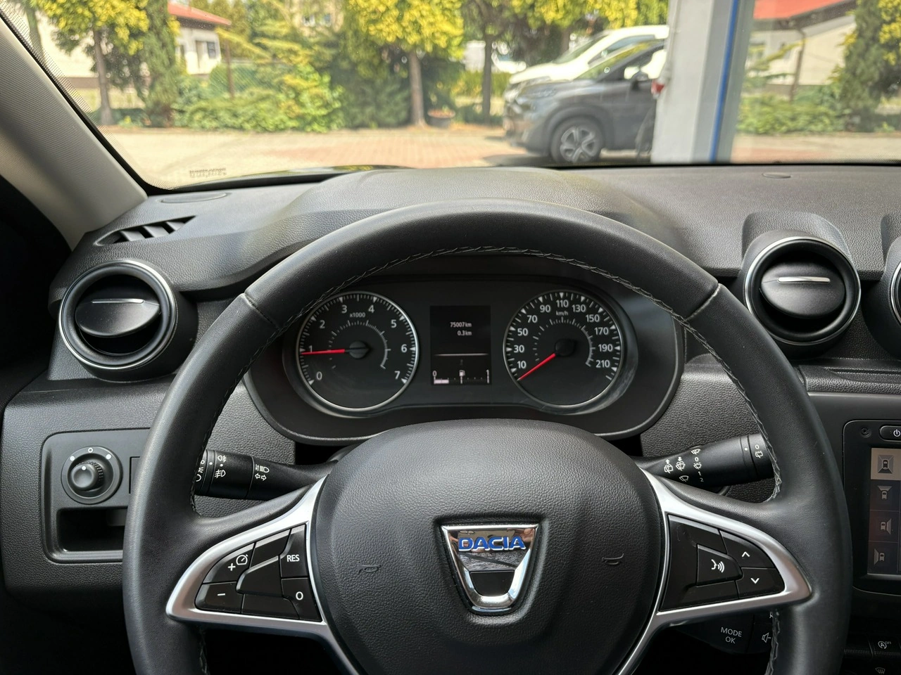 Dacia Duster - Zdjęcie 17