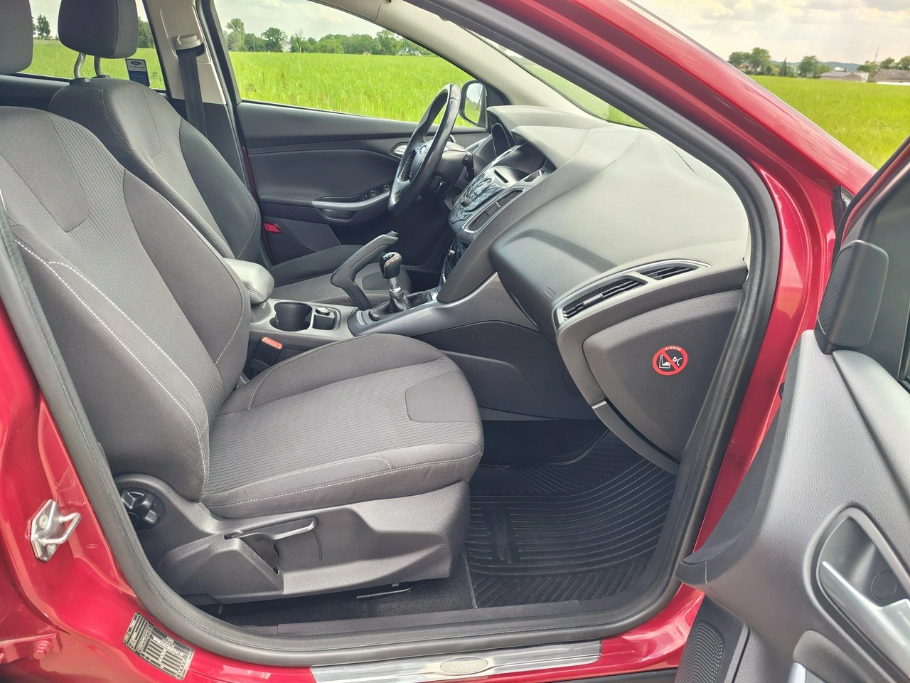 Ford Focus - Zdjęcie 9