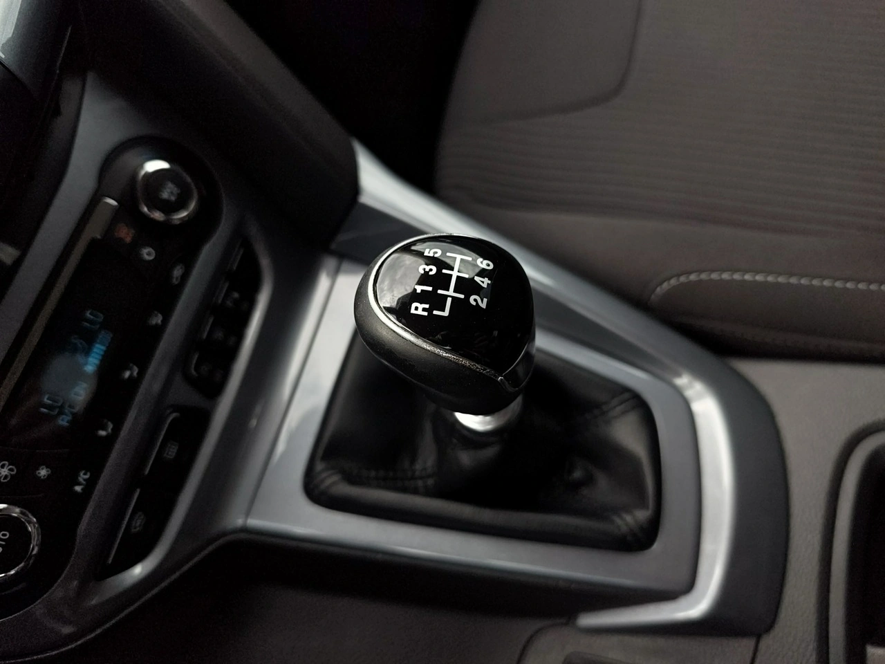 Ford Focus - Zdjęcie 13