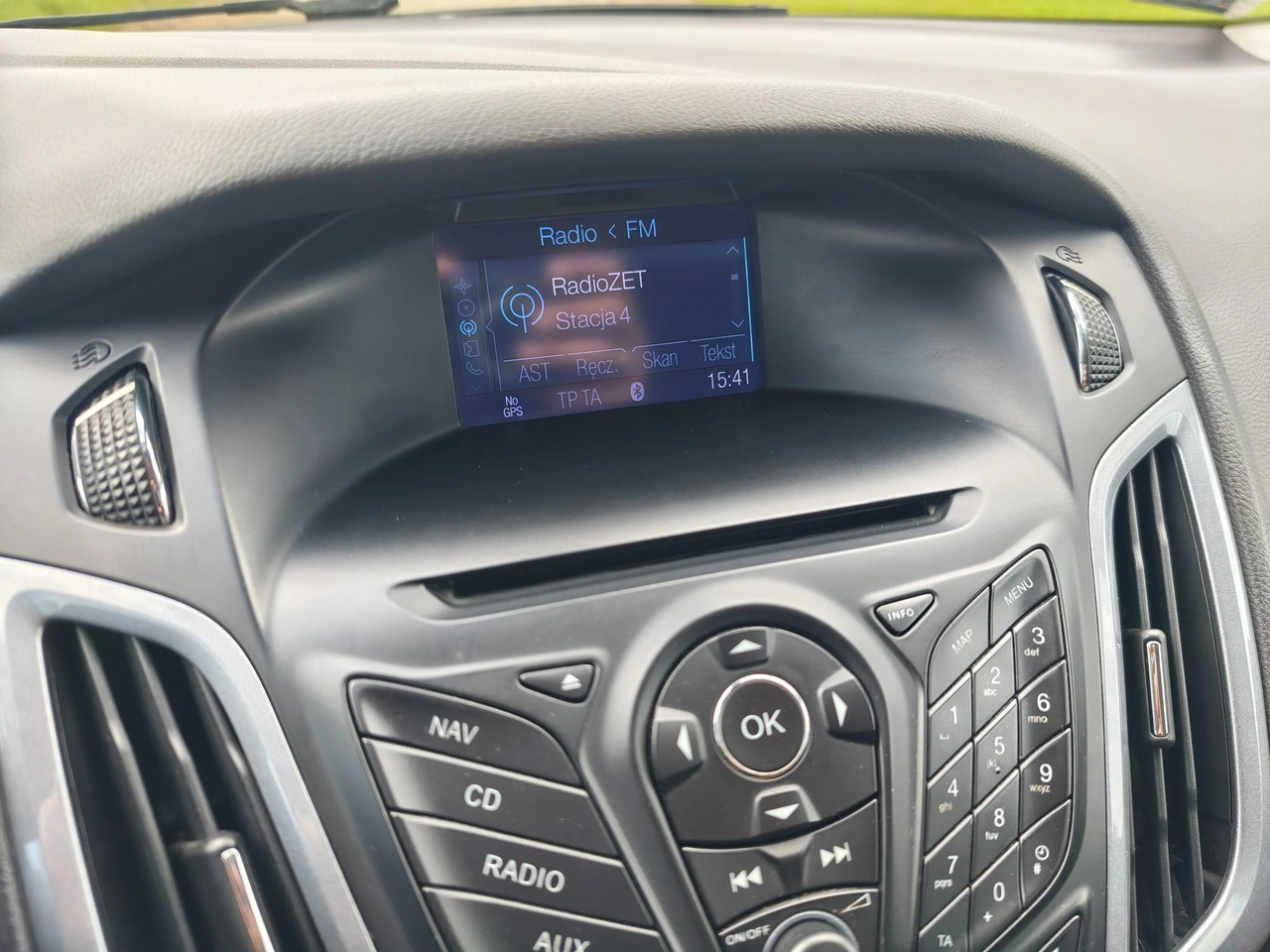 Ford Focus - Zdjęcie 14
