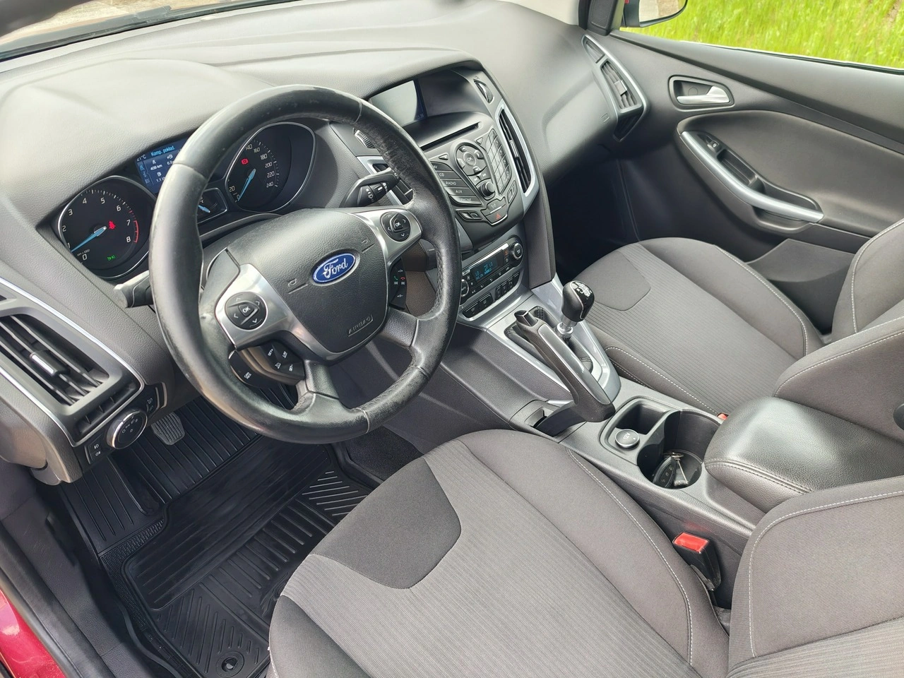 Ford Focus - Zdjęcie 8