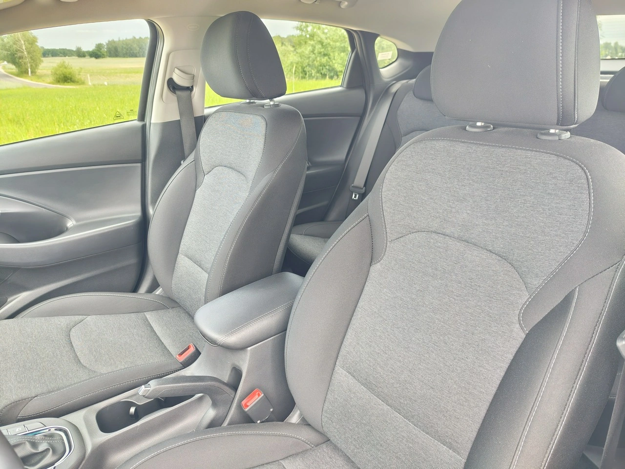 Hyundai i30 - Zdjęcie 10