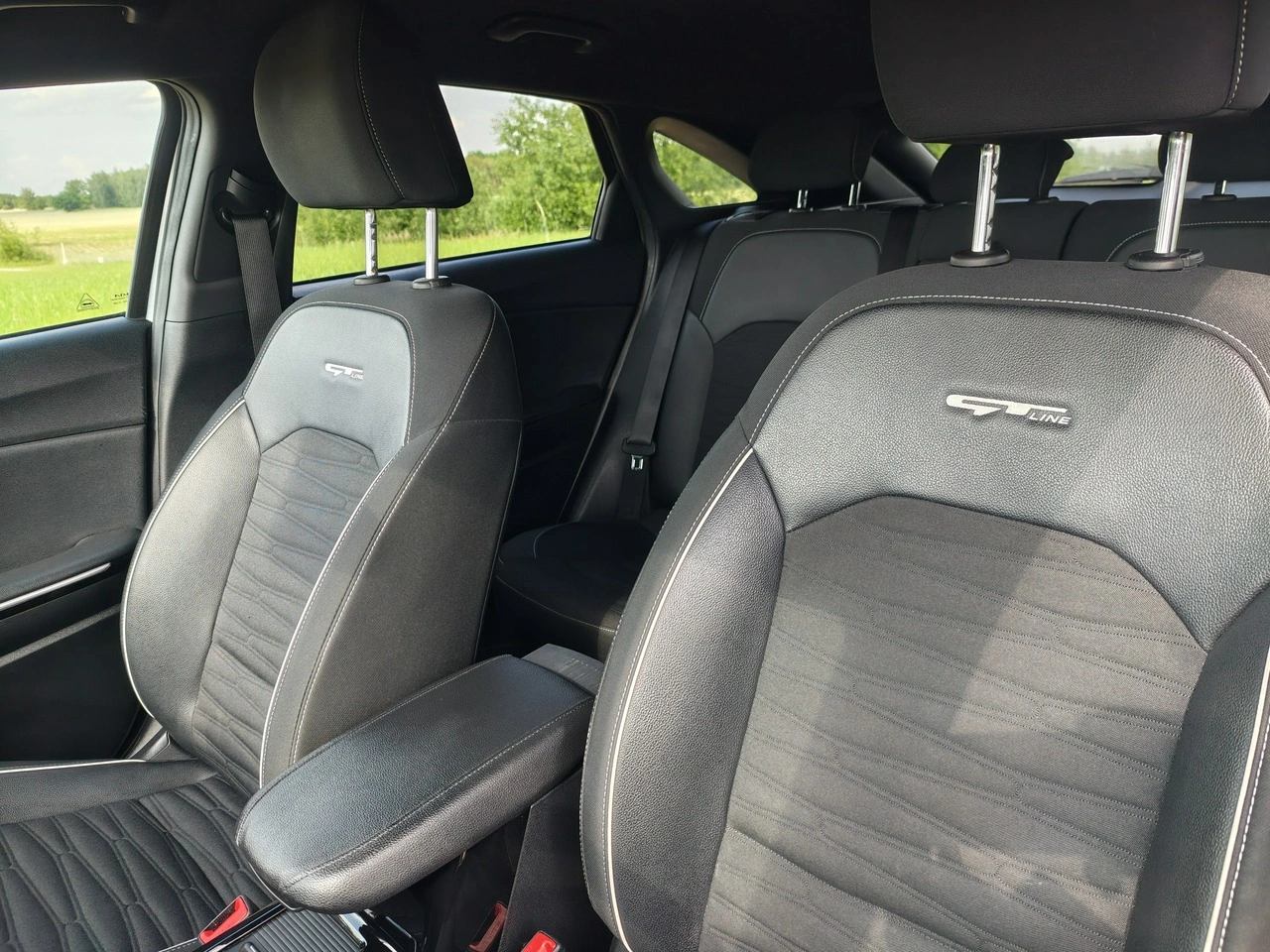 Kia Pro Cee'd - Zdjęcie 9
