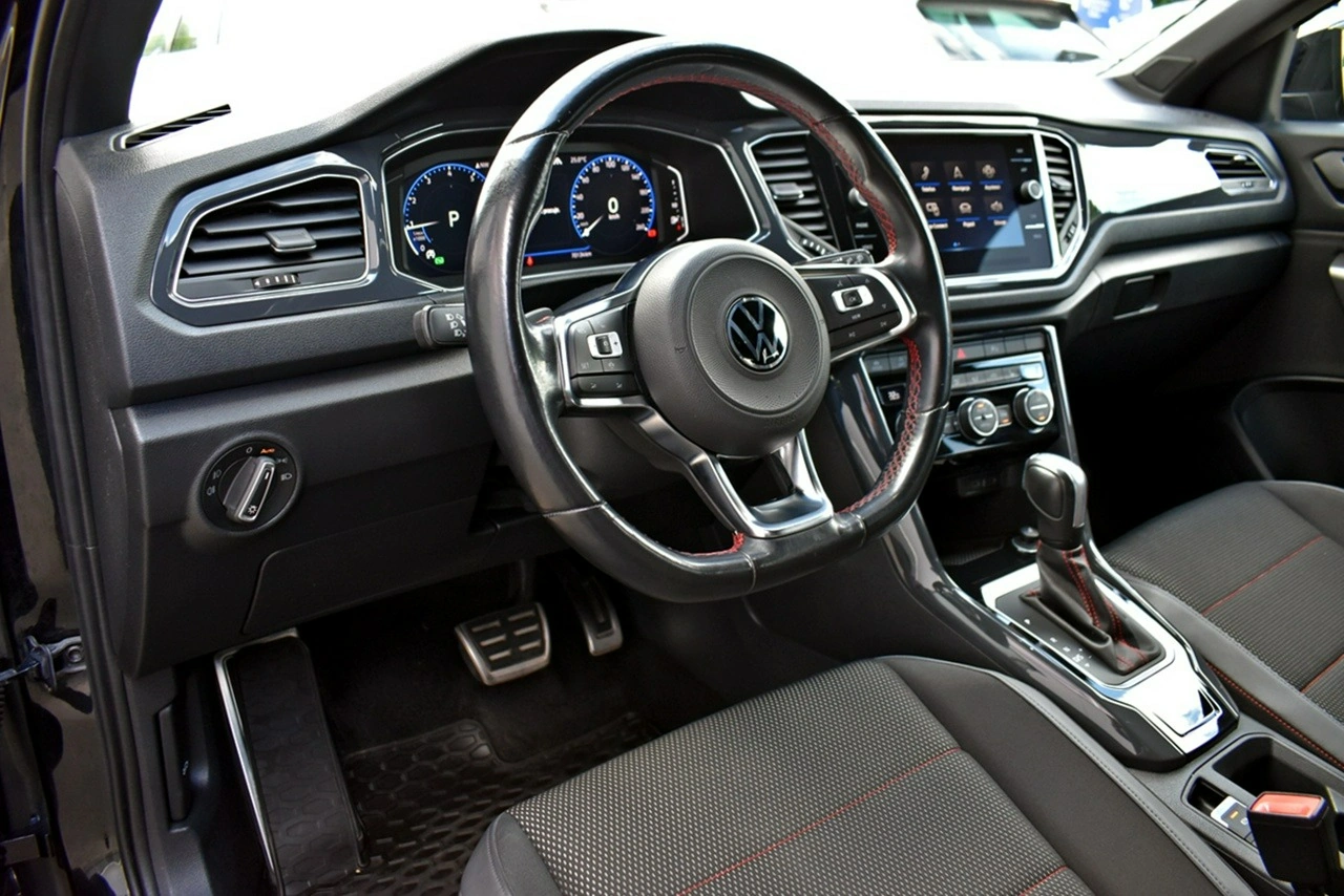 Volkswagen T-Roc - Zdjęcie 9