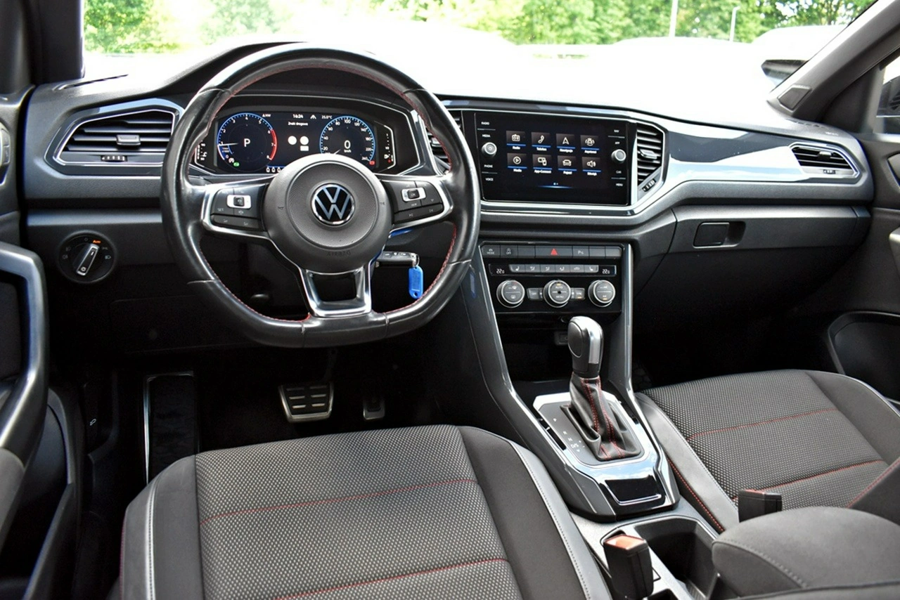 Volkswagen T-Roc - Zdjęcie 12