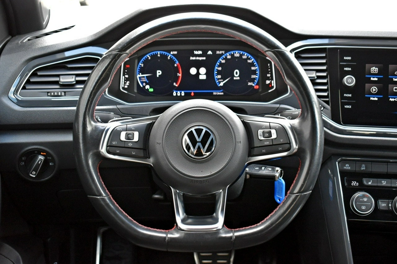 Volkswagen T-Roc - Zdjęcie 14