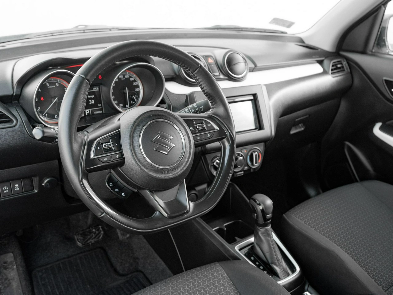 Suzuki Swift - Zdjęcie 5