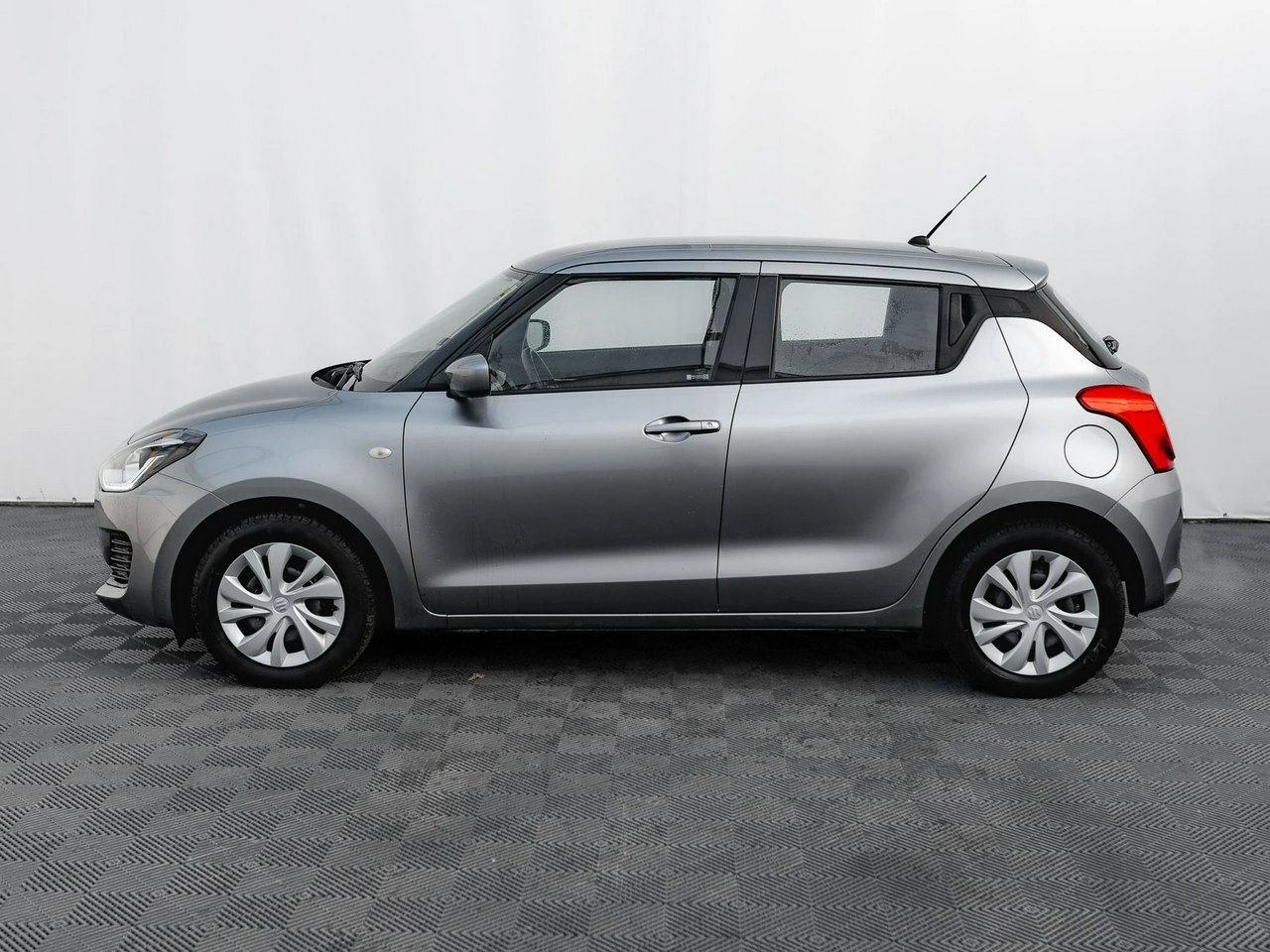 Suzuki Swift - Zdjęcie 7