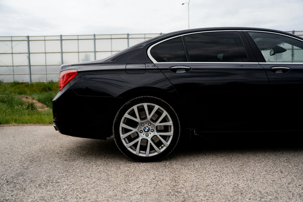 BMW 760 - Zdjęcie 10