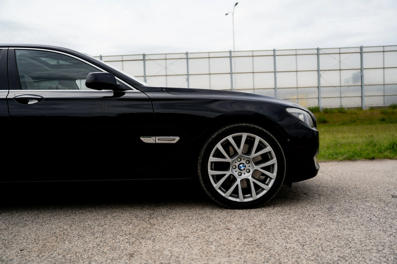BMW 760 - Zdjęcie 11