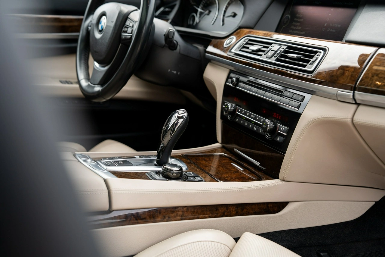 BMW 760 - Zdjęcie 18