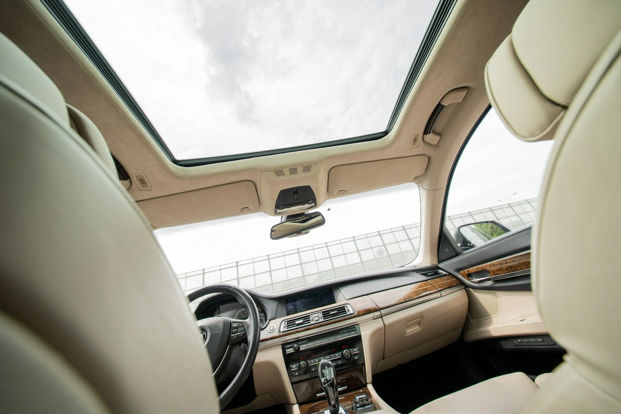 BMW 760 - Zdjęcie 23