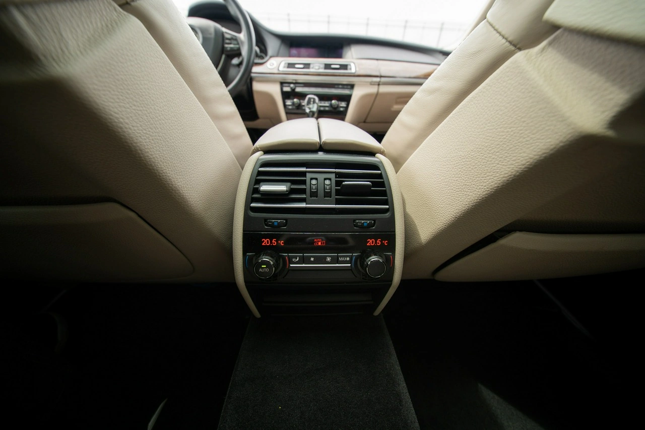 BMW 760 - Zdjęcie 24