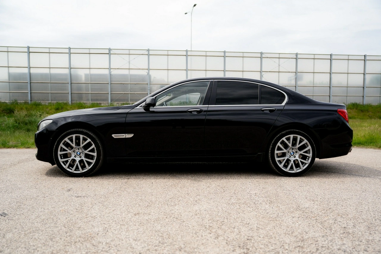 BMW 760 - Zdjęcie 8